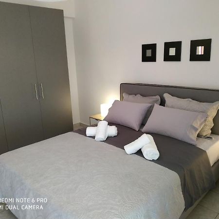 Cosi Apartment パラリア・ディオニショウ エクステリア 写真